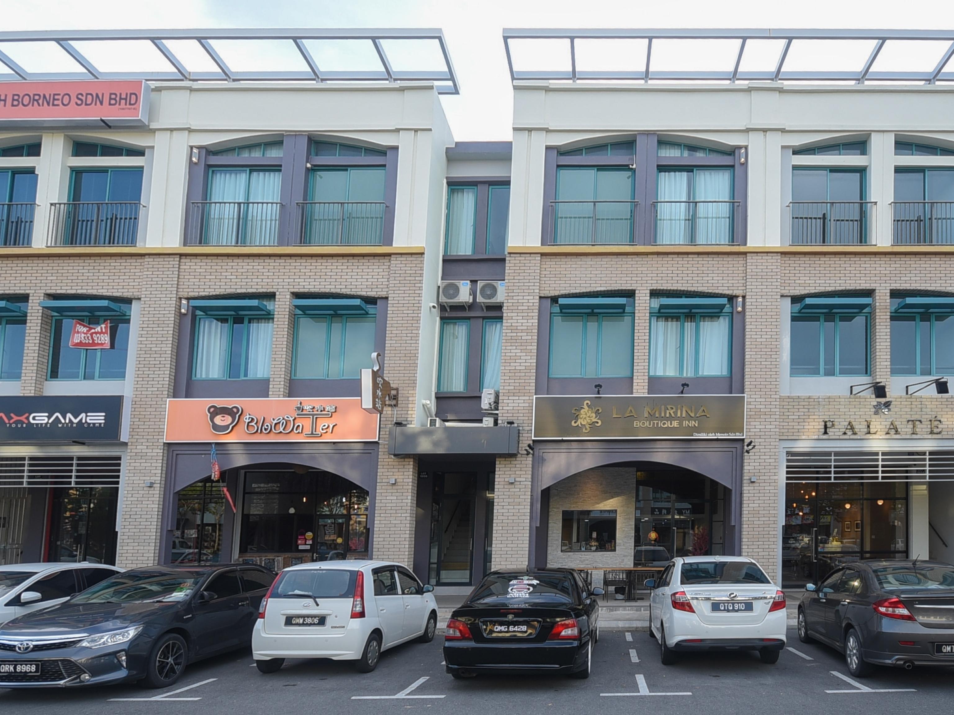 Oyo 1023 La Mirina Boutique Inn Exterior photo
