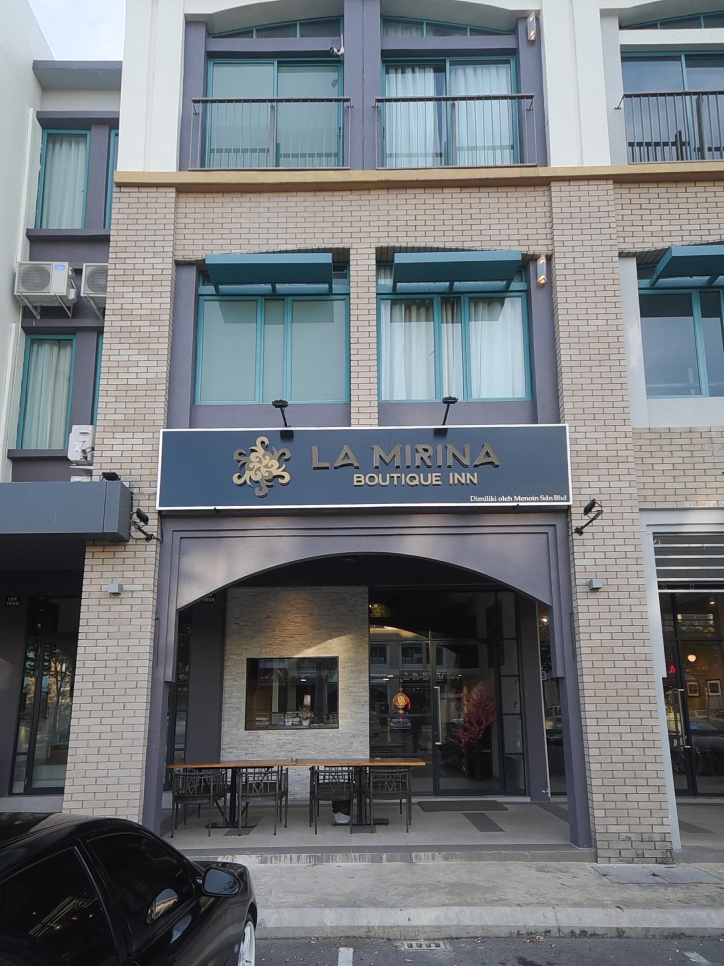 Oyo 1023 La Mirina Boutique Inn Exterior photo