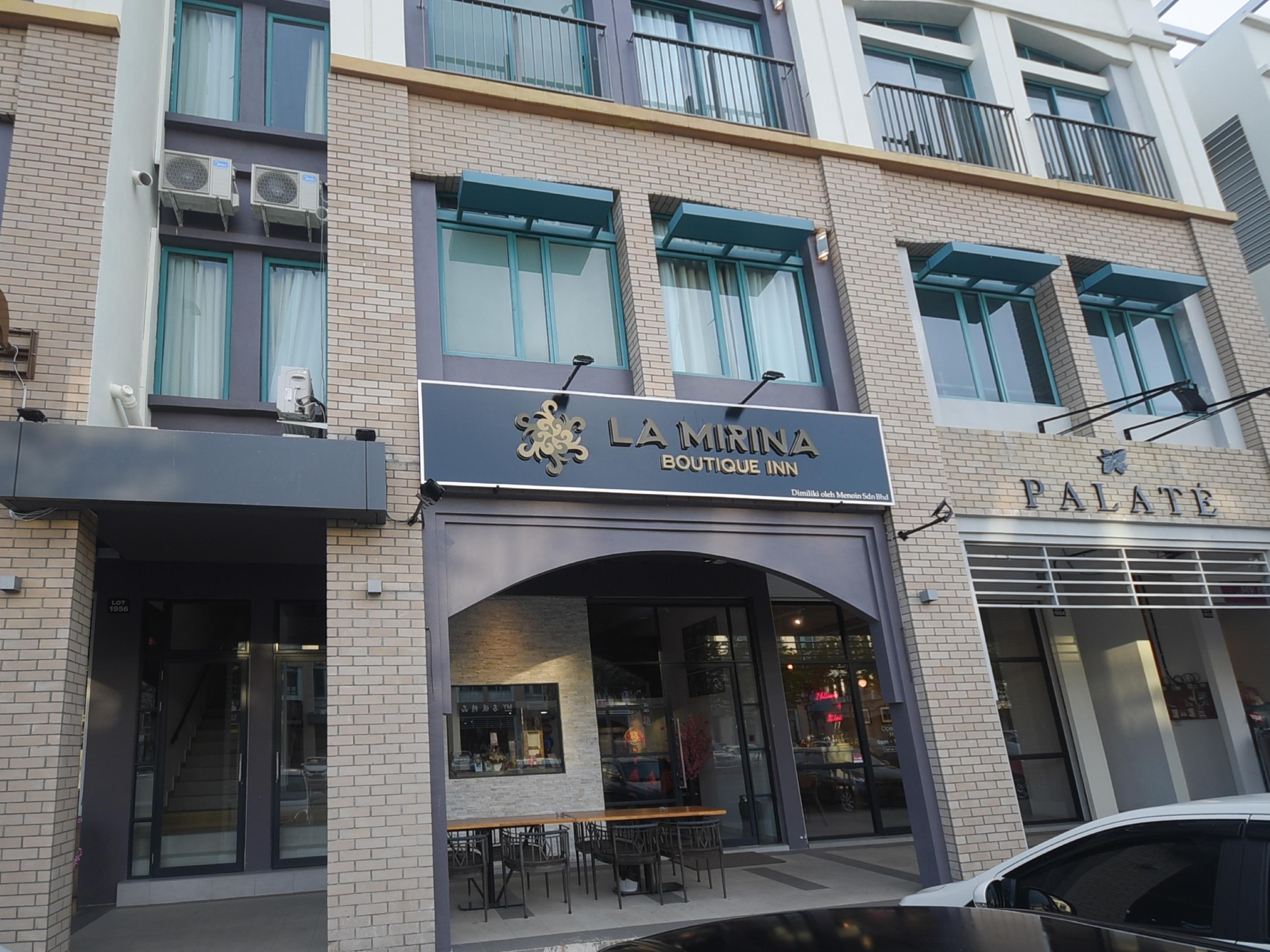 Oyo 1023 La Mirina Boutique Inn Exterior photo